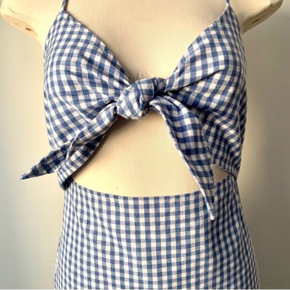 2.7 August Apparel After Market Linen Gingham Cut Out Mini